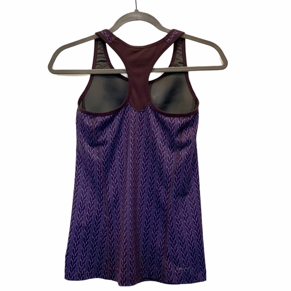 Nike DriFit Purple Active Sports Tank Built-in Bra - Picture 5 of 16